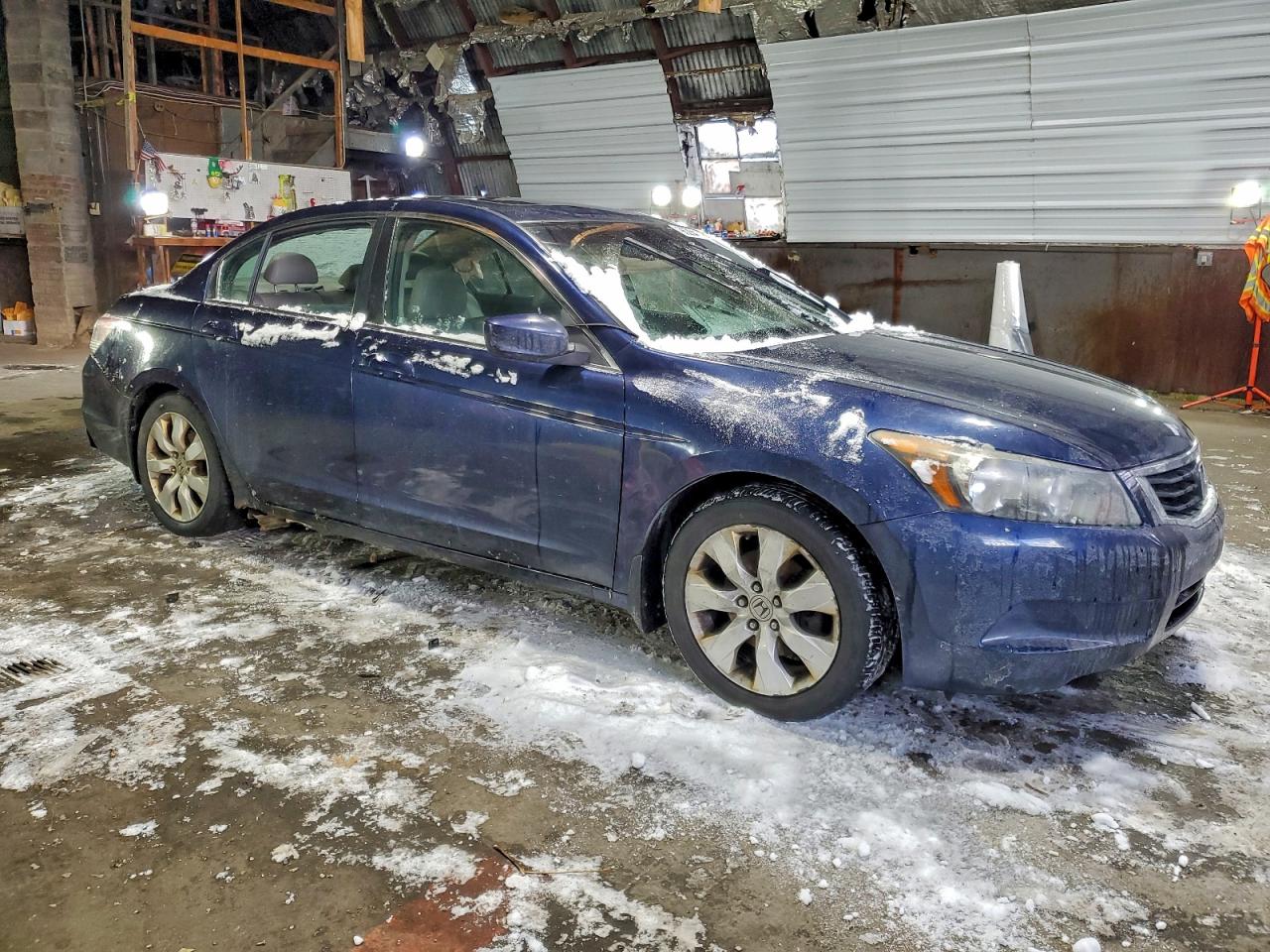 2010 HONDA ACCORD EXL photo 4