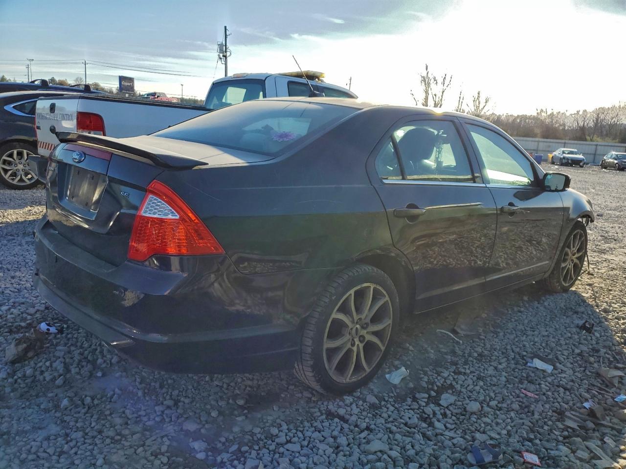 2010 FORD FUSION SE photo 3