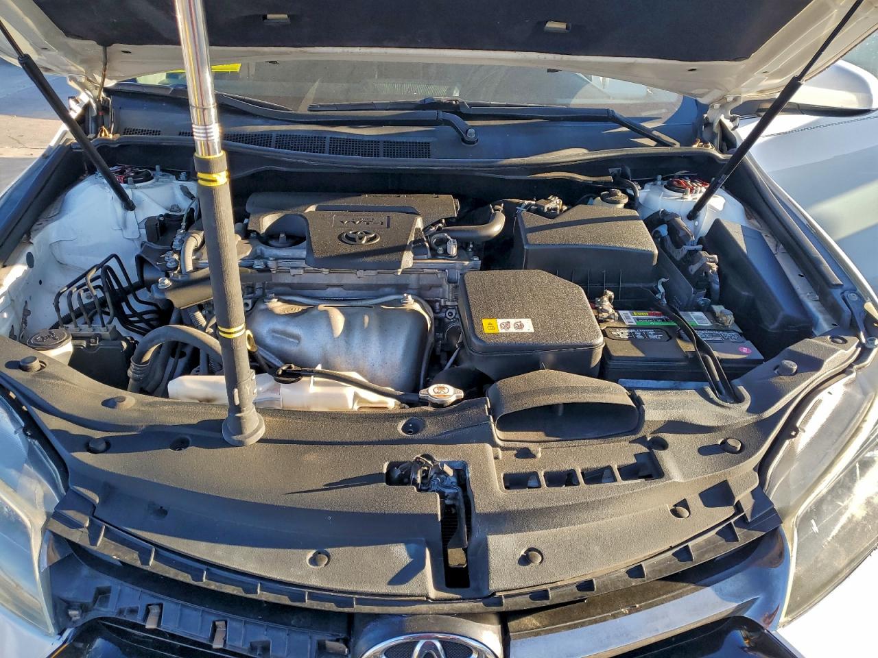 2017 TOYOTA CAMRY SE photo 11