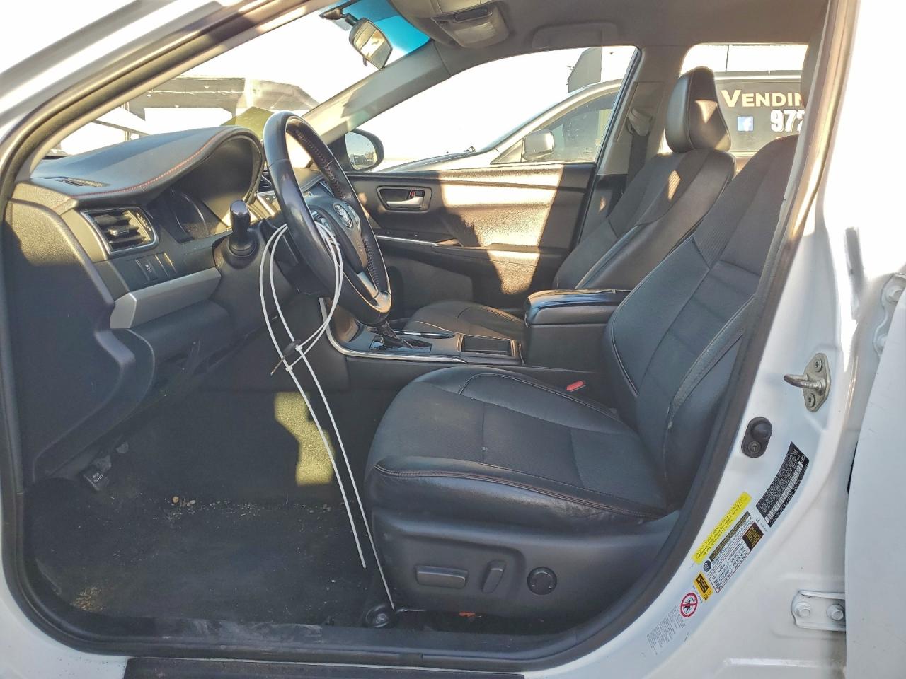 2017 TOYOTA CAMRY SE photo 7