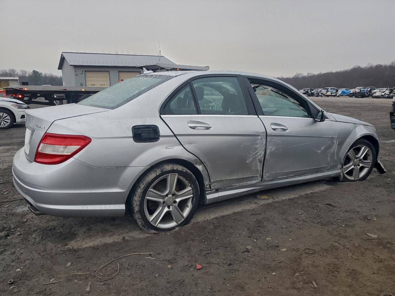 2010 MERCEDES-BENZ C 300 4MATIC photo 3