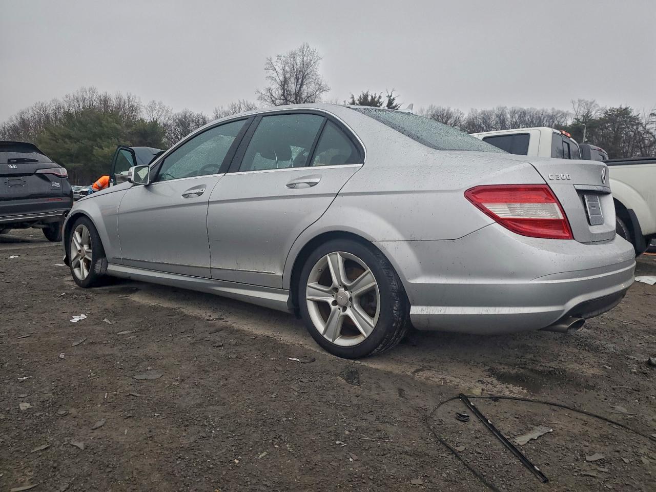 2010 MERCEDES-BENZ C 300 4MATIC photo 2