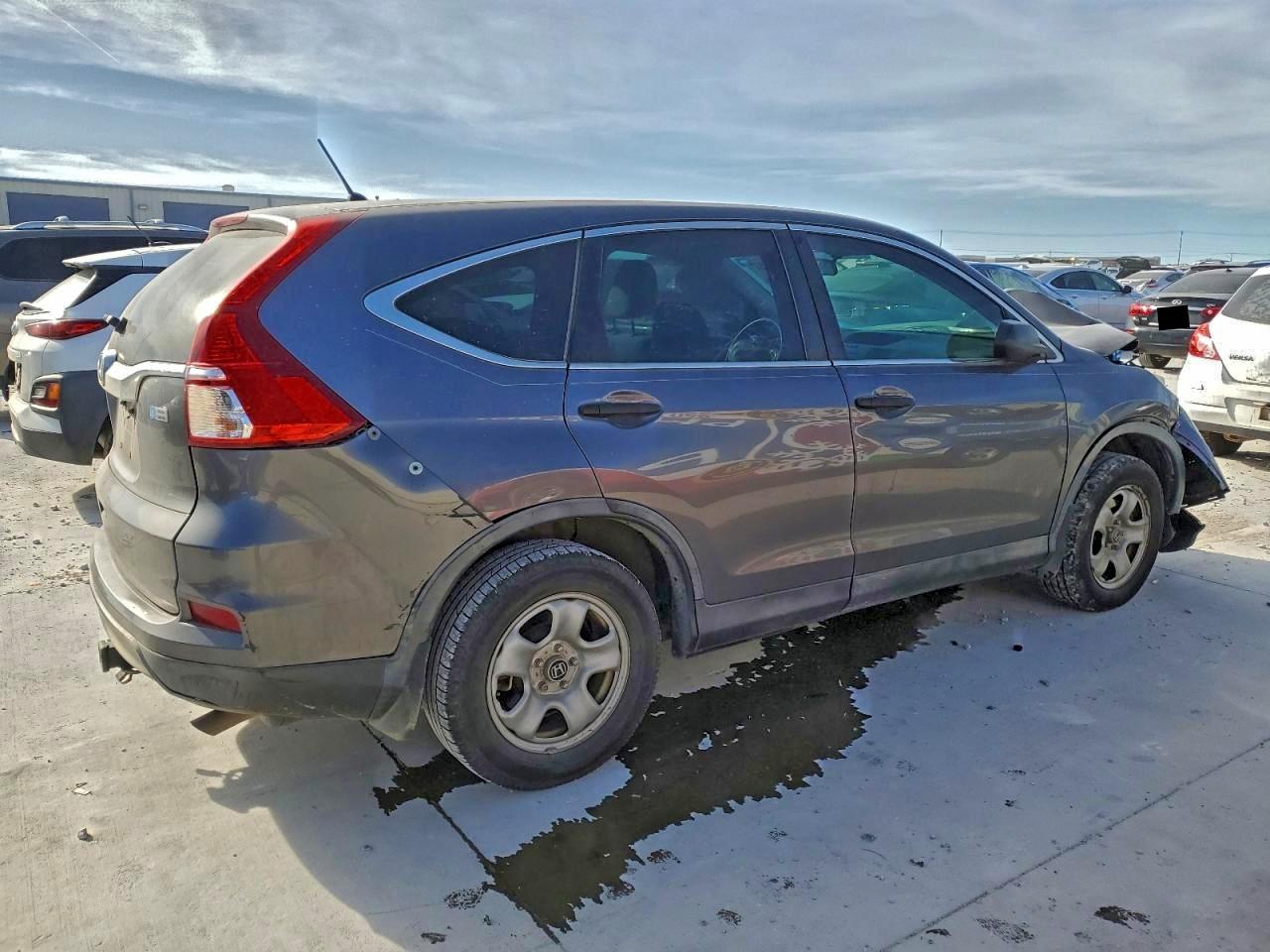 2016 HONDA CR-V LX photo 3