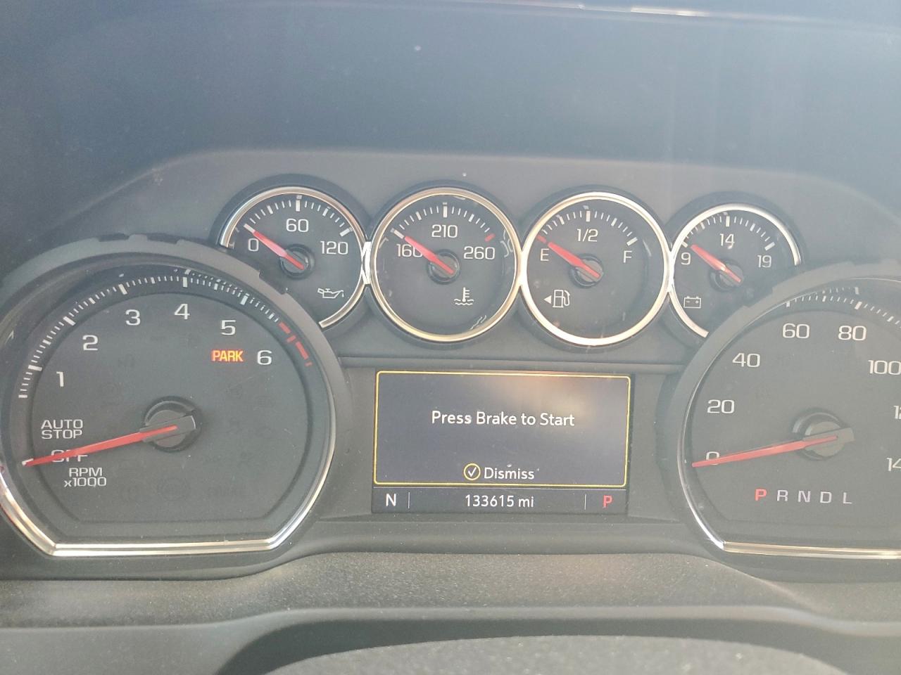 2019 CHEVROLET SILVERADO C1500 LT photo 9