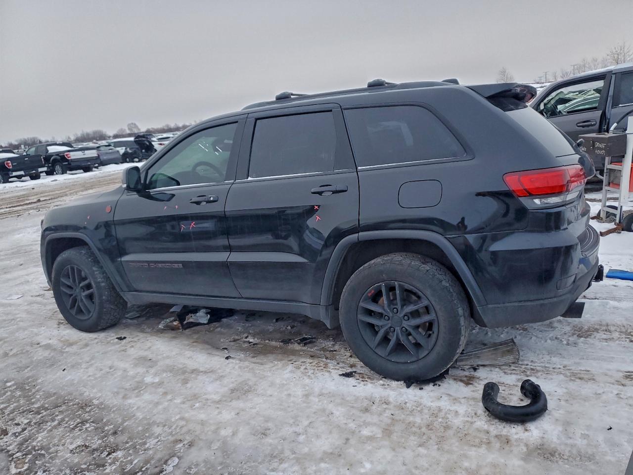 2019 JEEP GRAND CHEROKEE TRAILHAWK photo 2