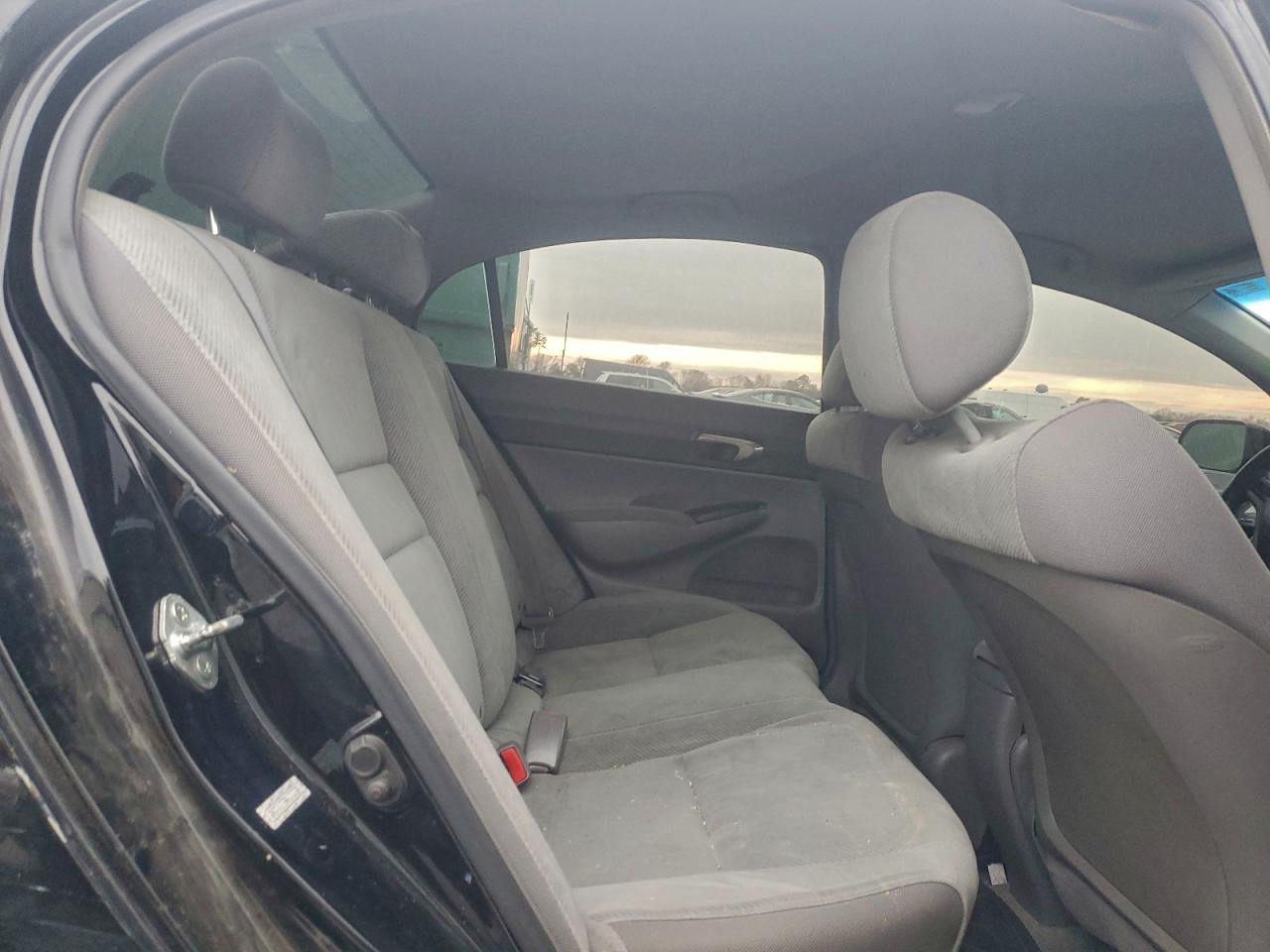 2010 HONDA CIVIC LX photo 10