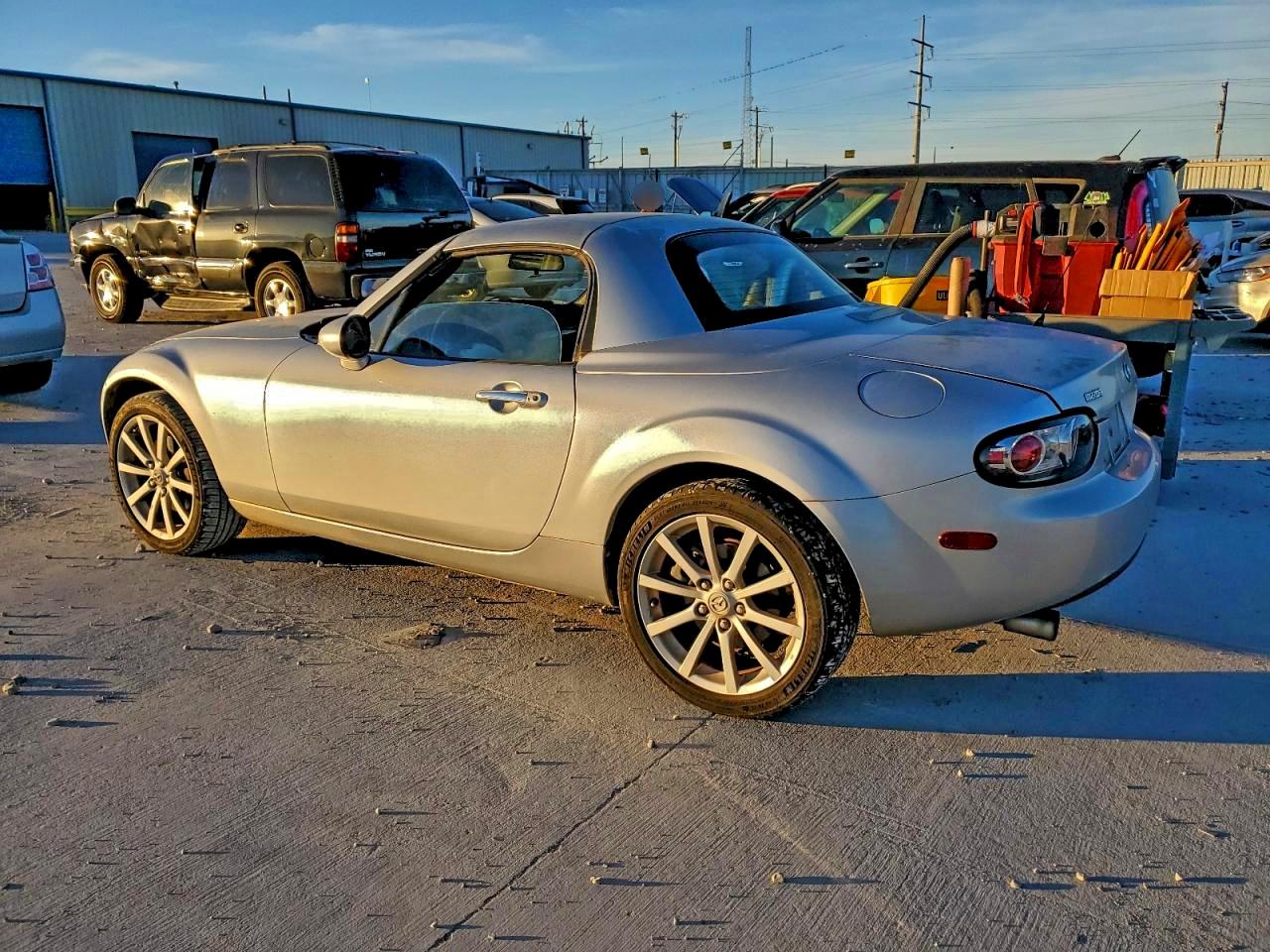 2008 MAZDA MX-5 MIATA photo 2