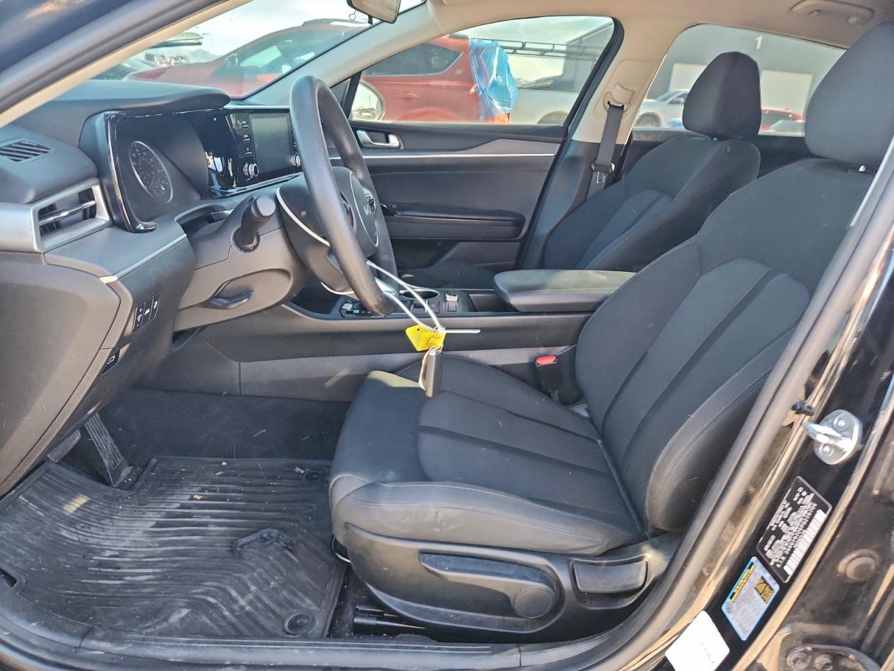 2023 KIA K5 LXS photo 13