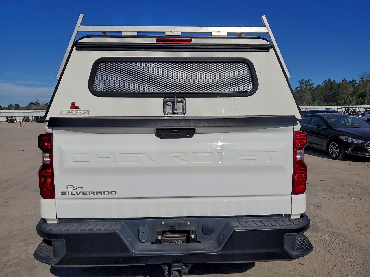 2021 CHEVROLET SILVERADO C1500 photo 6
