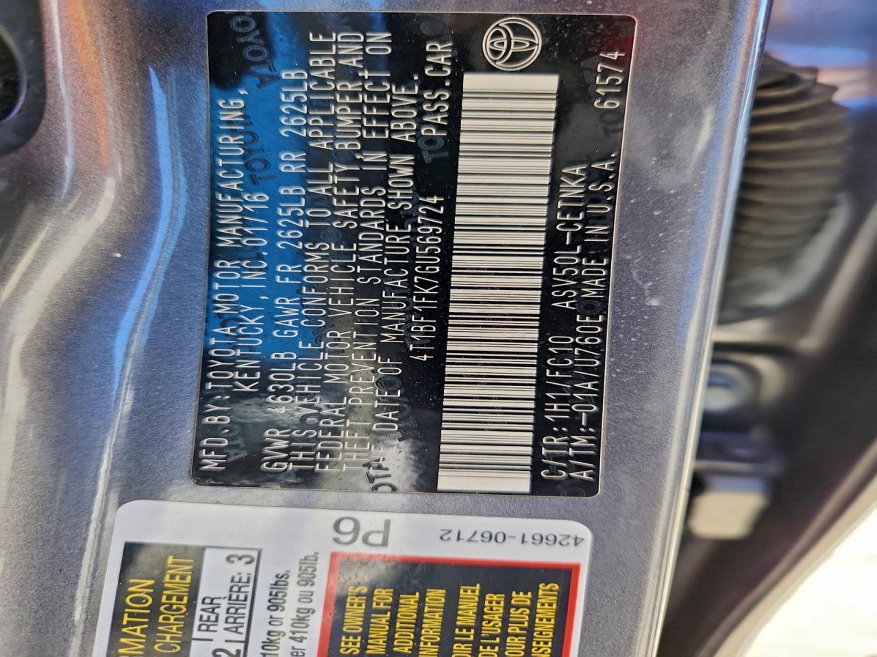 2016 TOYOTA CAMRY LE photo 12
