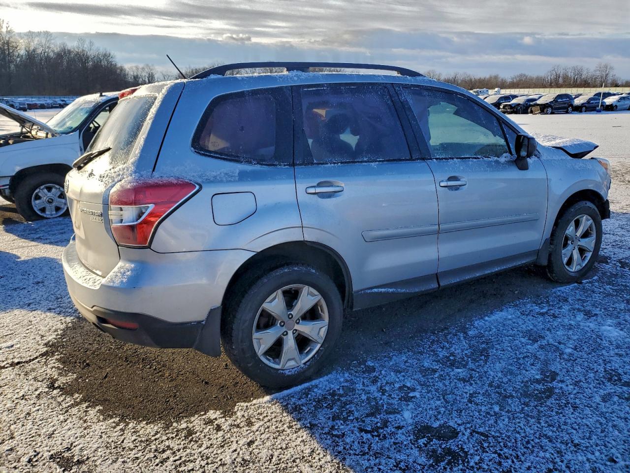 2015 SUBARU FORESTER 2.5I photo 3