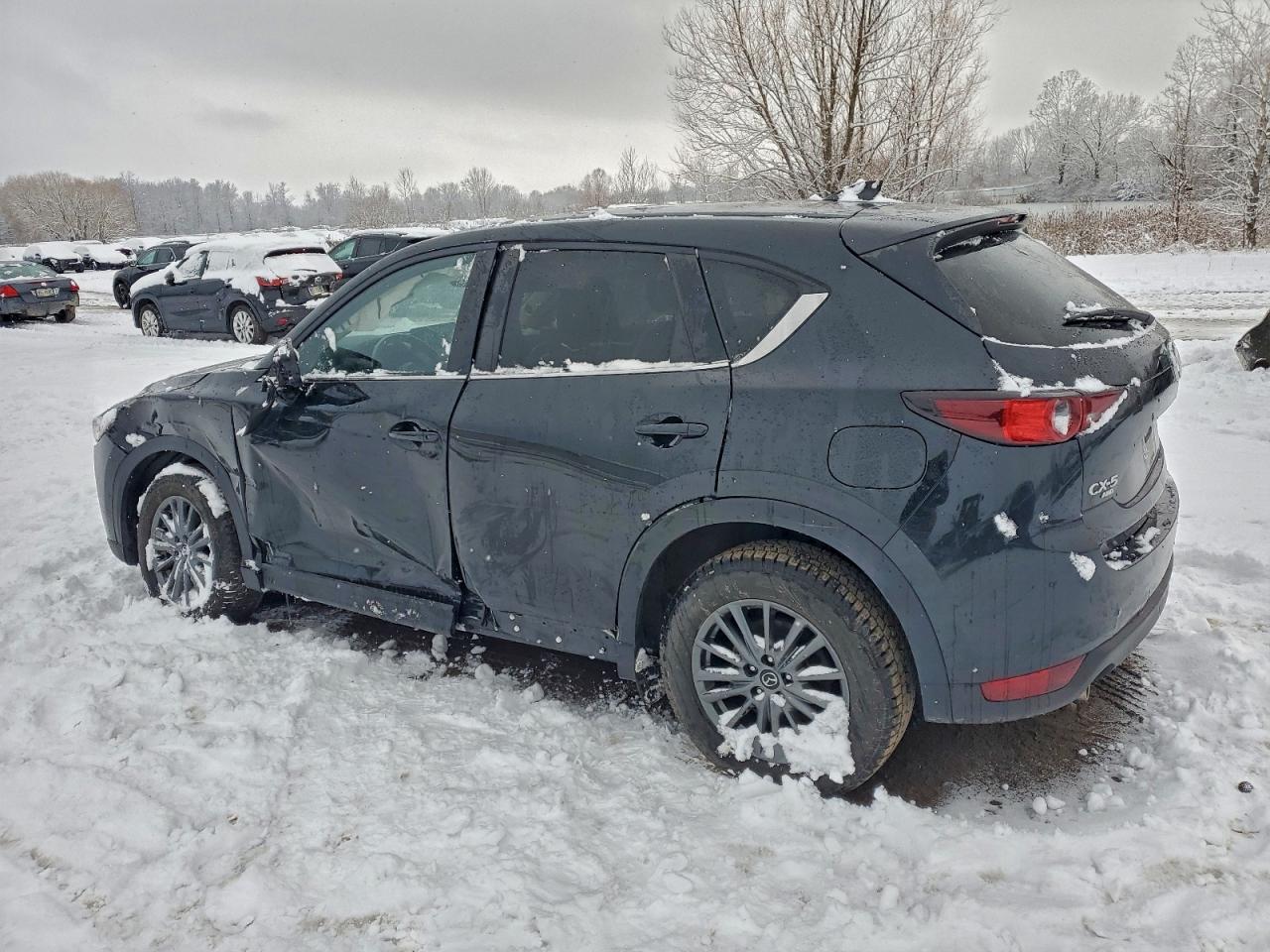 2021 MAZDA CX-5 TOURING photo 2