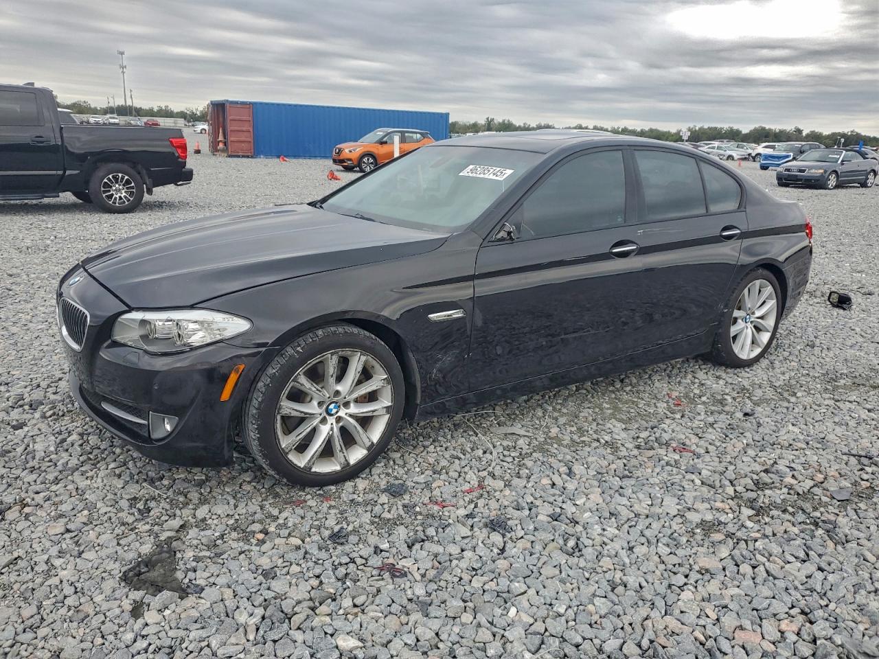 2011 BMW 535 I — FRONT END damage — photo 1