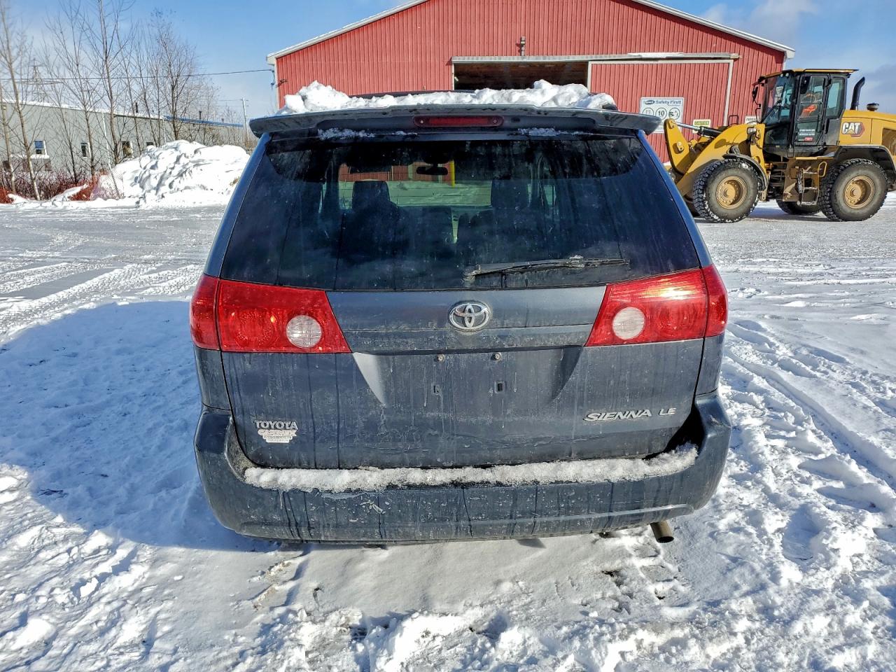 2008 TOYOTA SIENNA CE photo 6