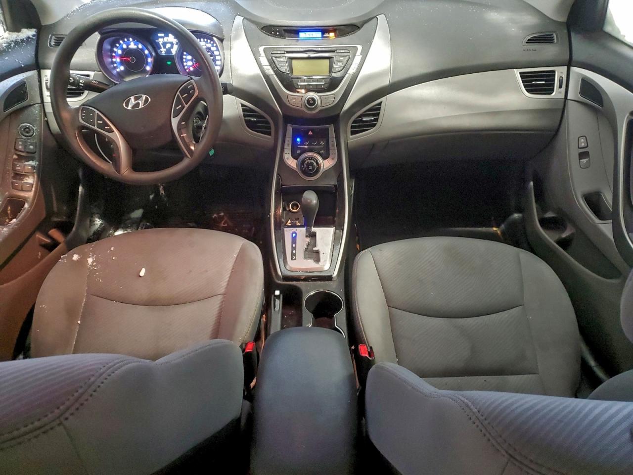 2013 HYUNDAI ELANTRA GLS photo 8