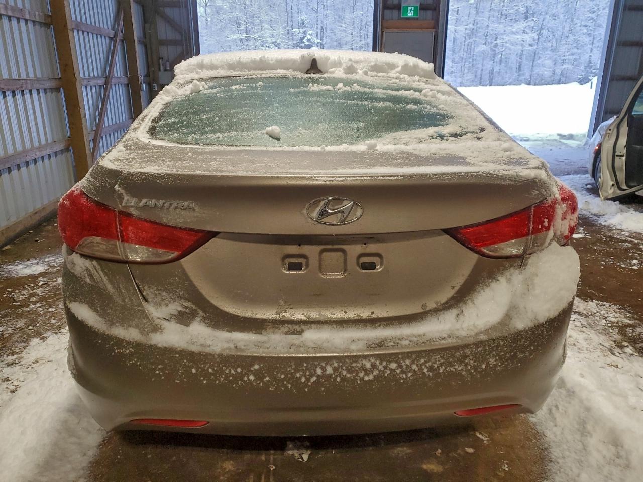 2013 HYUNDAI ELANTRA GLS photo 6