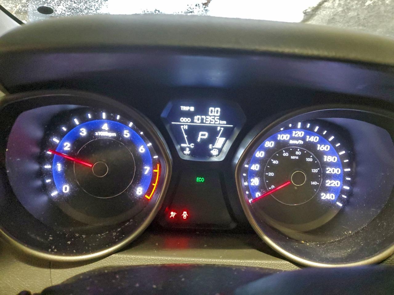 2013 HYUNDAI ELANTRA GLS photo 9