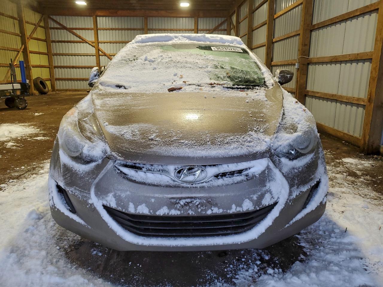 2013 HYUNDAI ELANTRA GLS photo 5