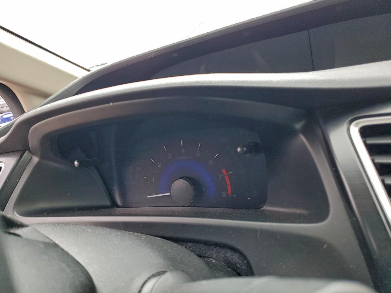 2013 HONDA CIVIC LX photo 9