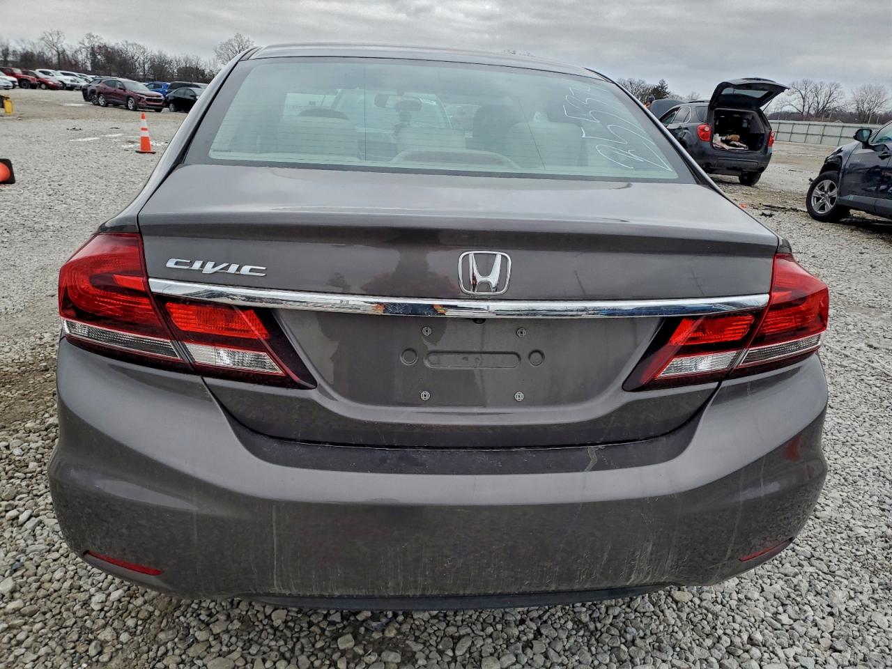 2013 HONDA CIVIC LX photo 6
