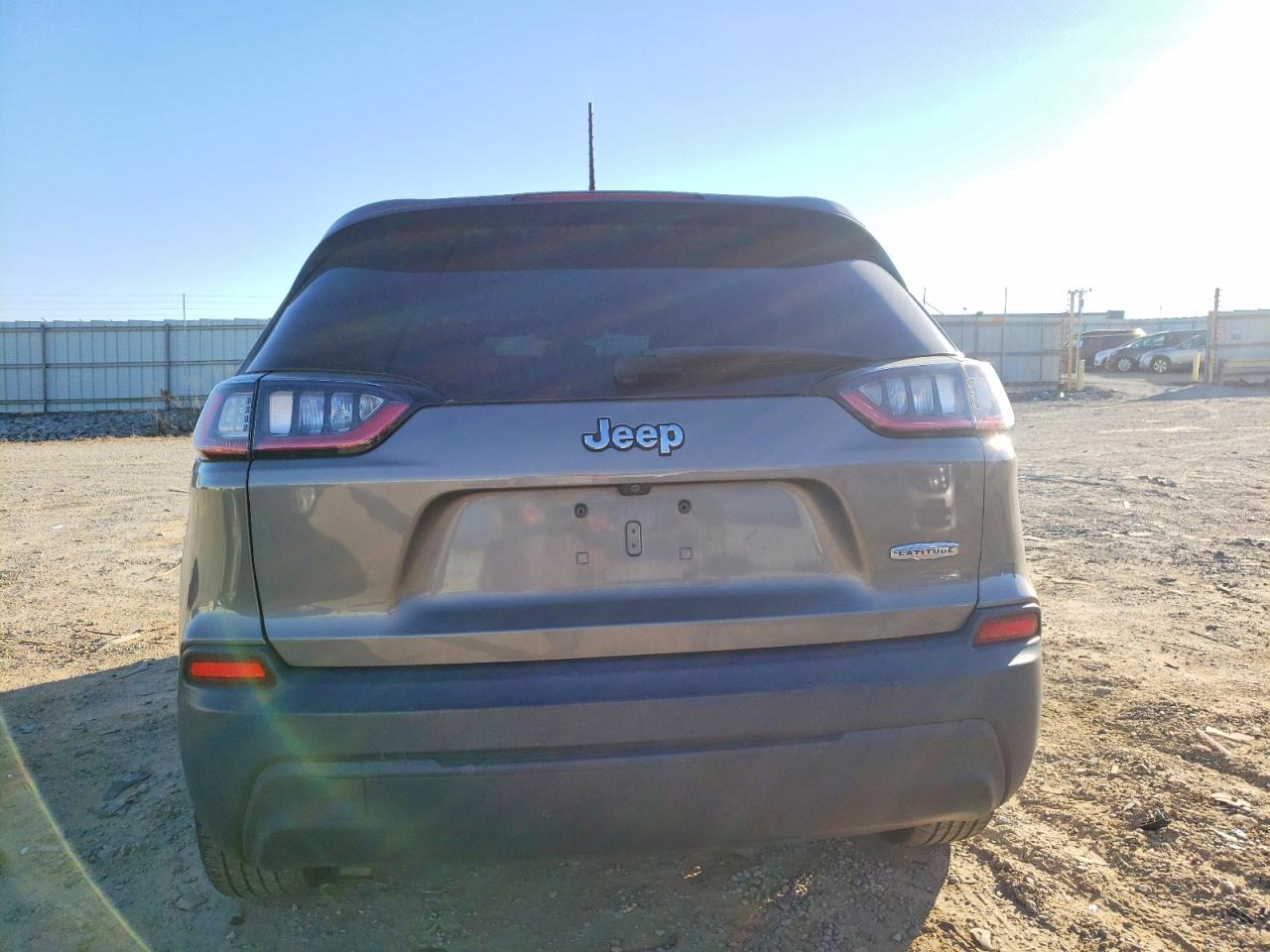 2019 JEEP CHEROKEE LATITUDE photo 6