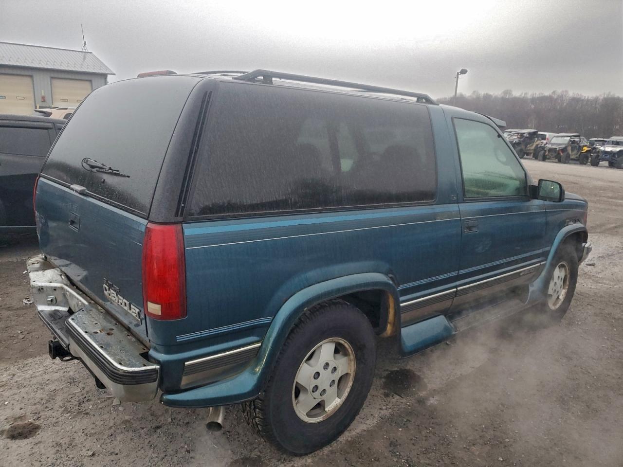 1995 CHEVROLET TAHOE K1500 photo 3
