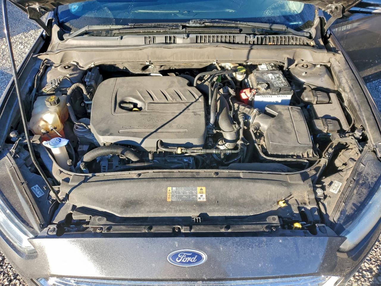 2016 FORD FUSION SE photo 11
