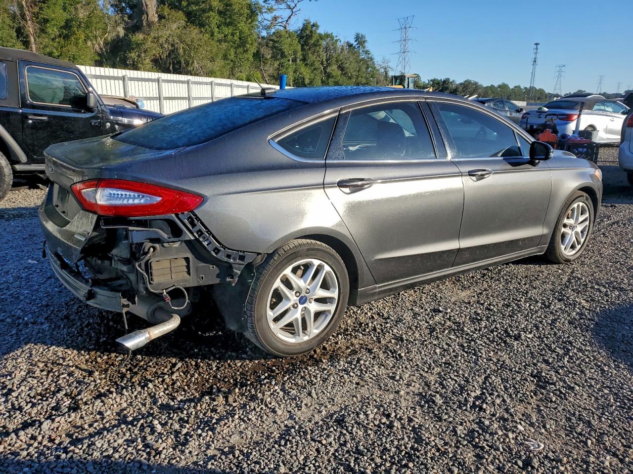 2016 FORD FUSION SE photo 3