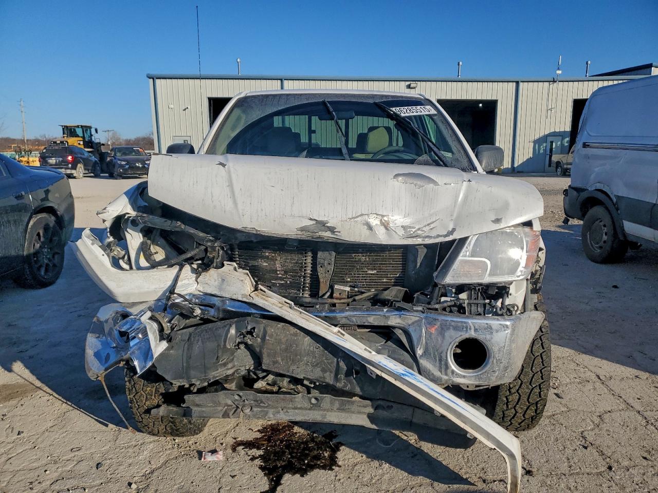 2010 NISSAN FRONTIER KING CAB SE photo 5