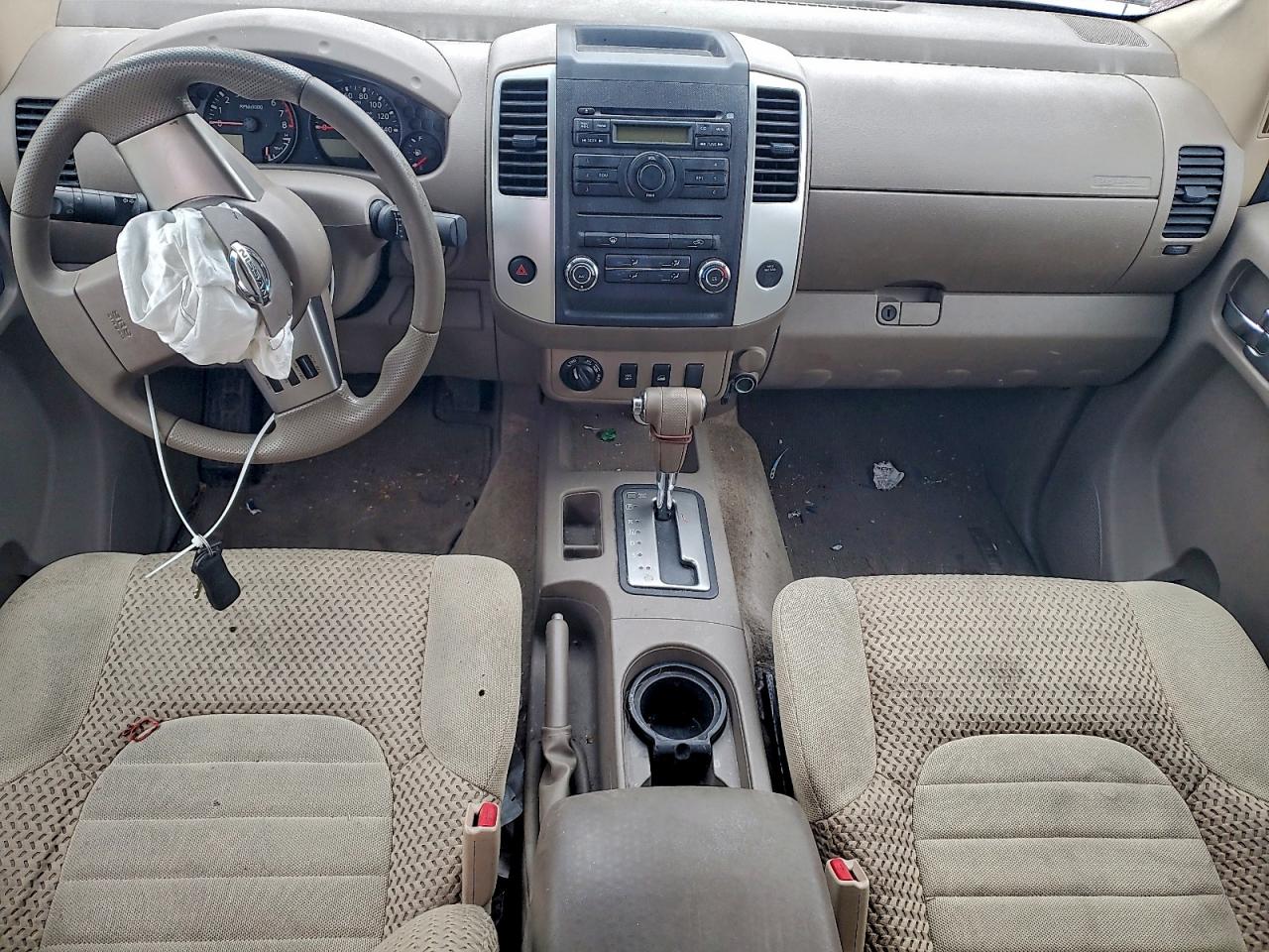 2010 NISSAN FRONTIER KING CAB SE photo 8