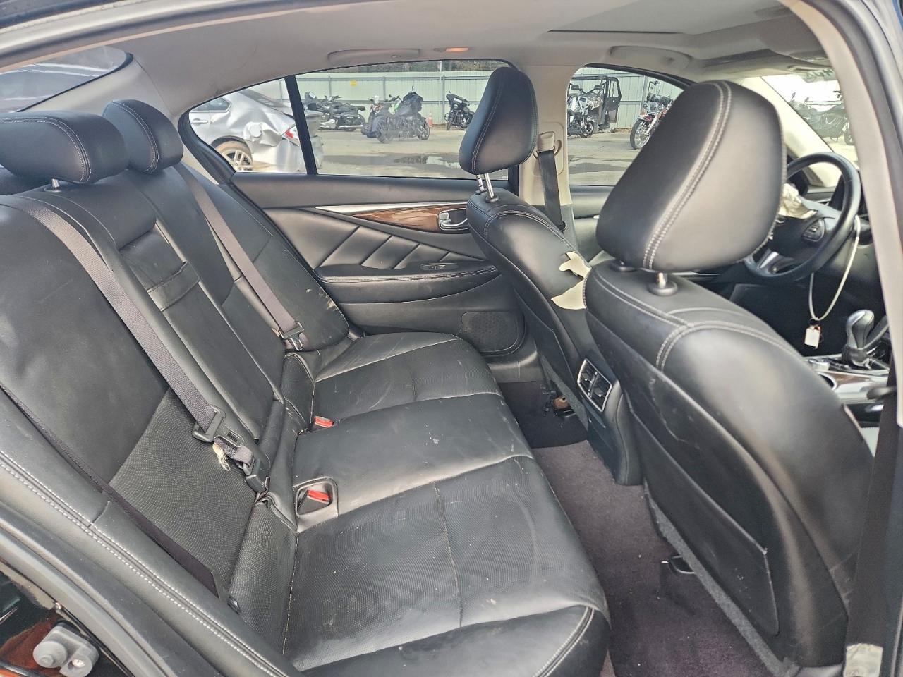 2015 INFINITI Q50 BASE photo 19