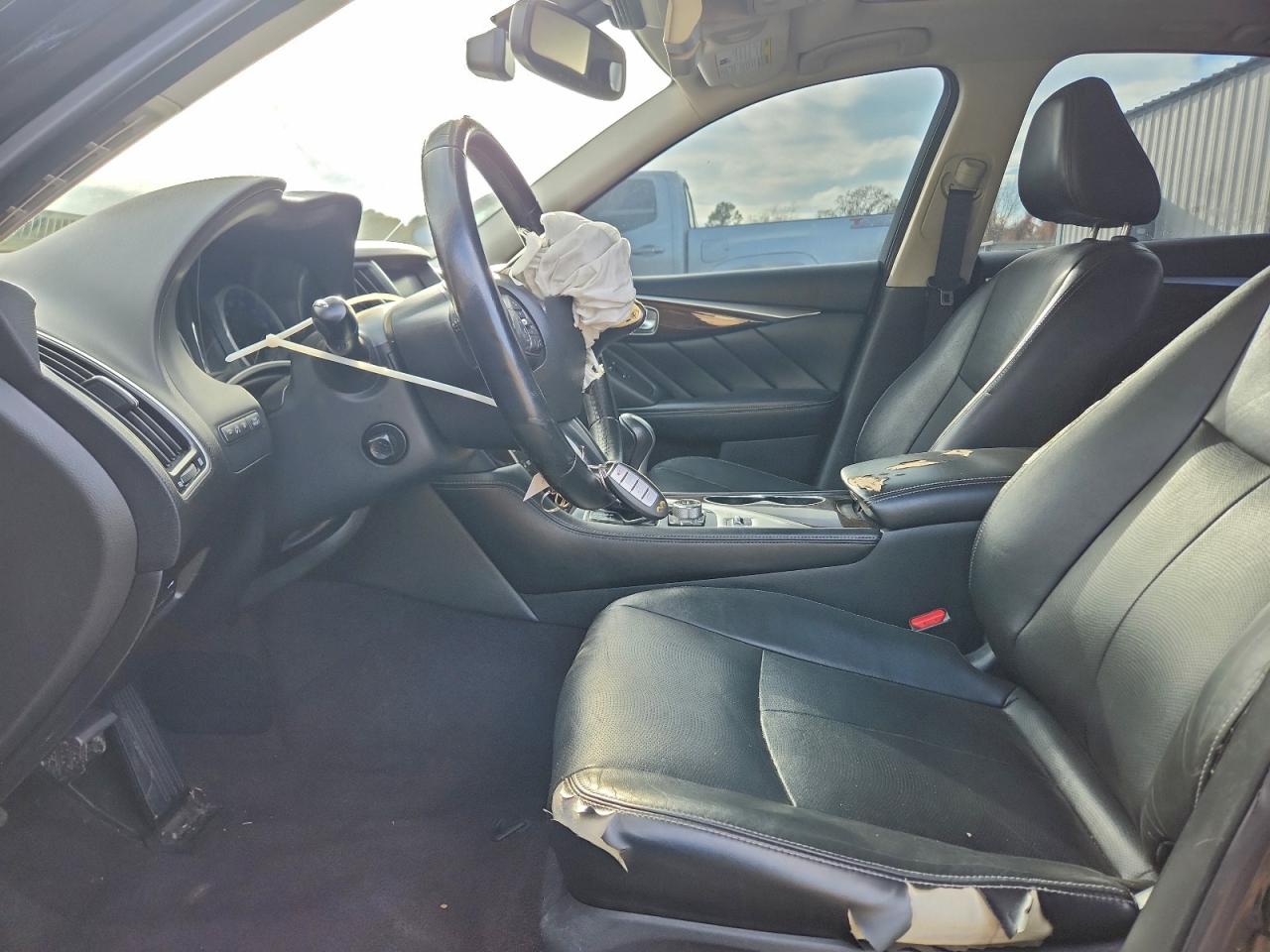 2015 INFINITI Q50 BASE photo 13