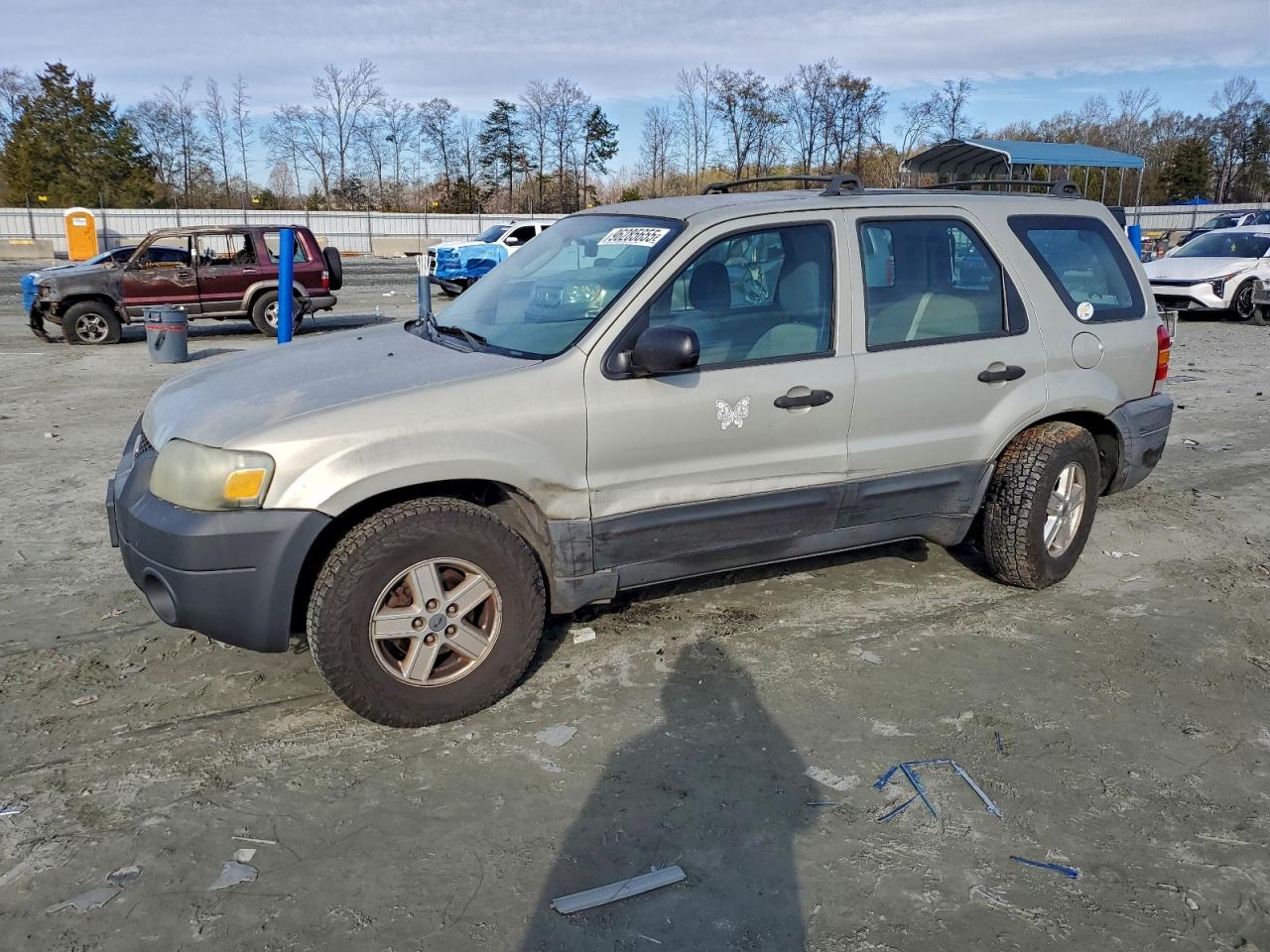 2005 FORD ESCAPE