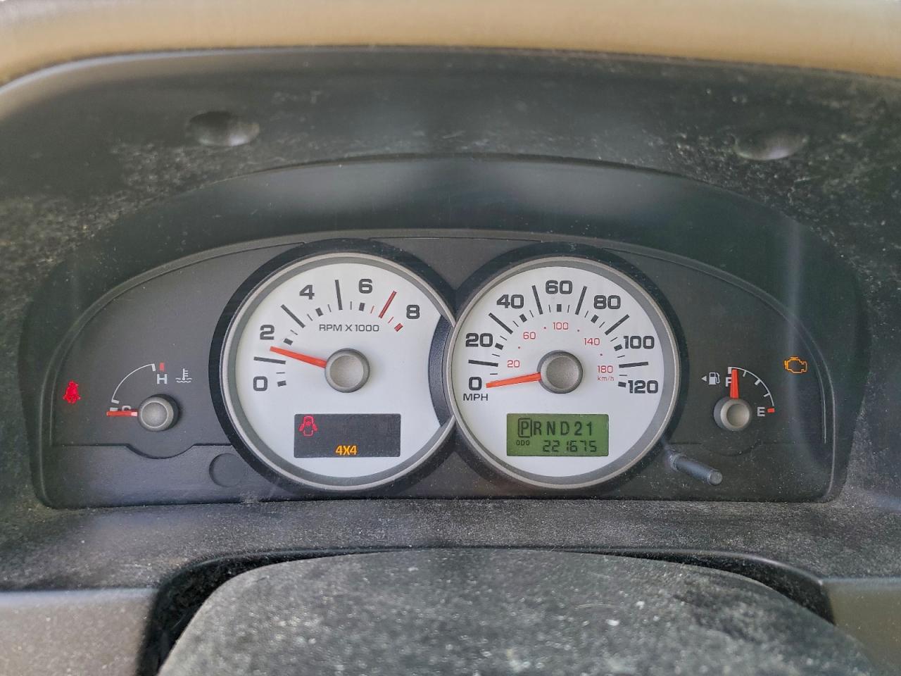 2005 FORD ESCAPE XLS photo 9