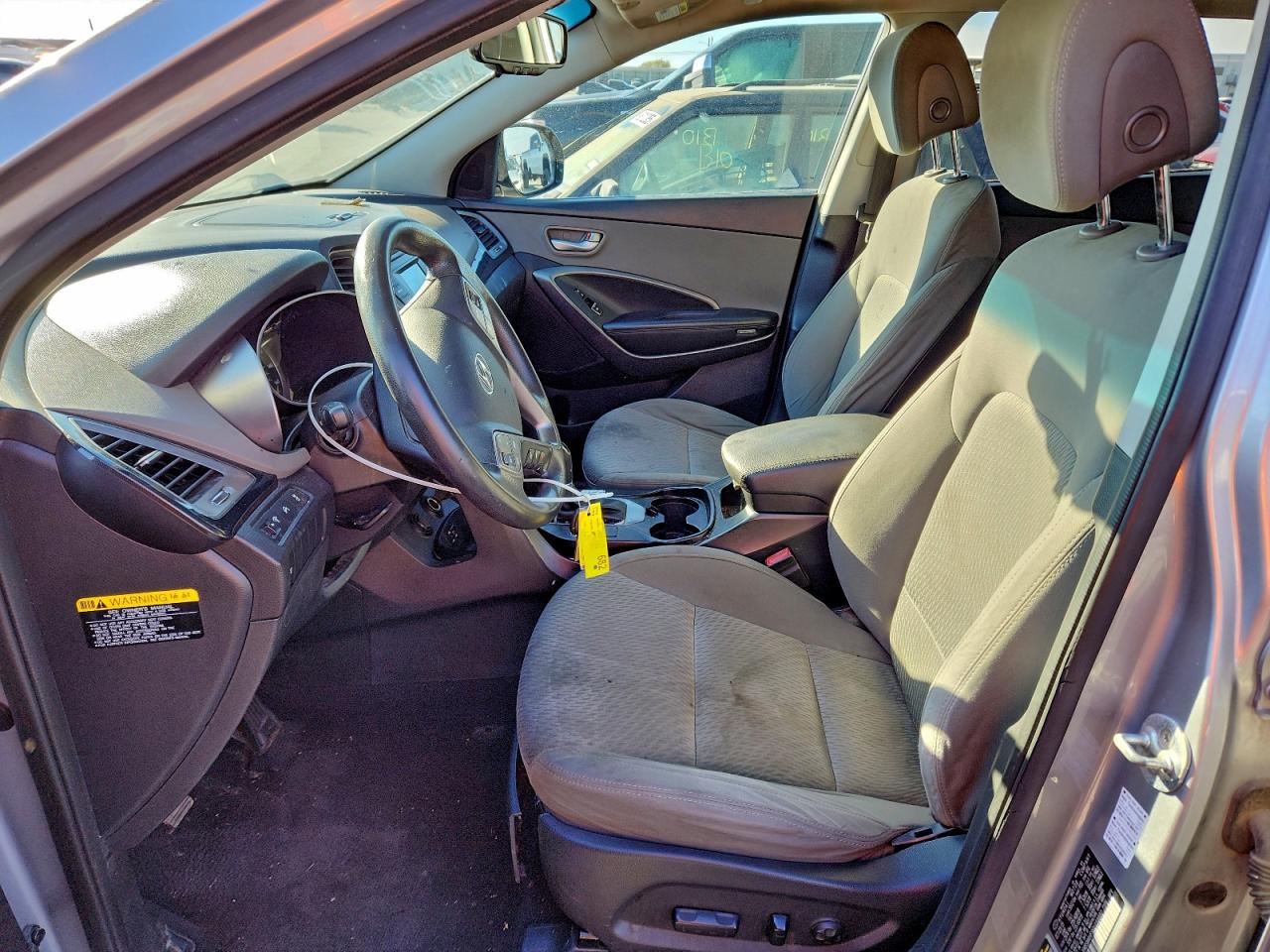 2016 HYUNDAI SANTA FE SE photo 7