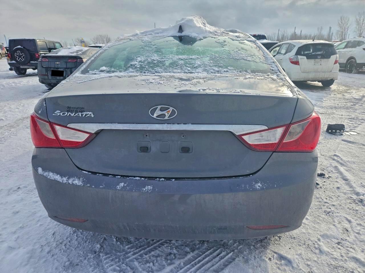 2013 HYUNDAI SONATA GLS photo 6