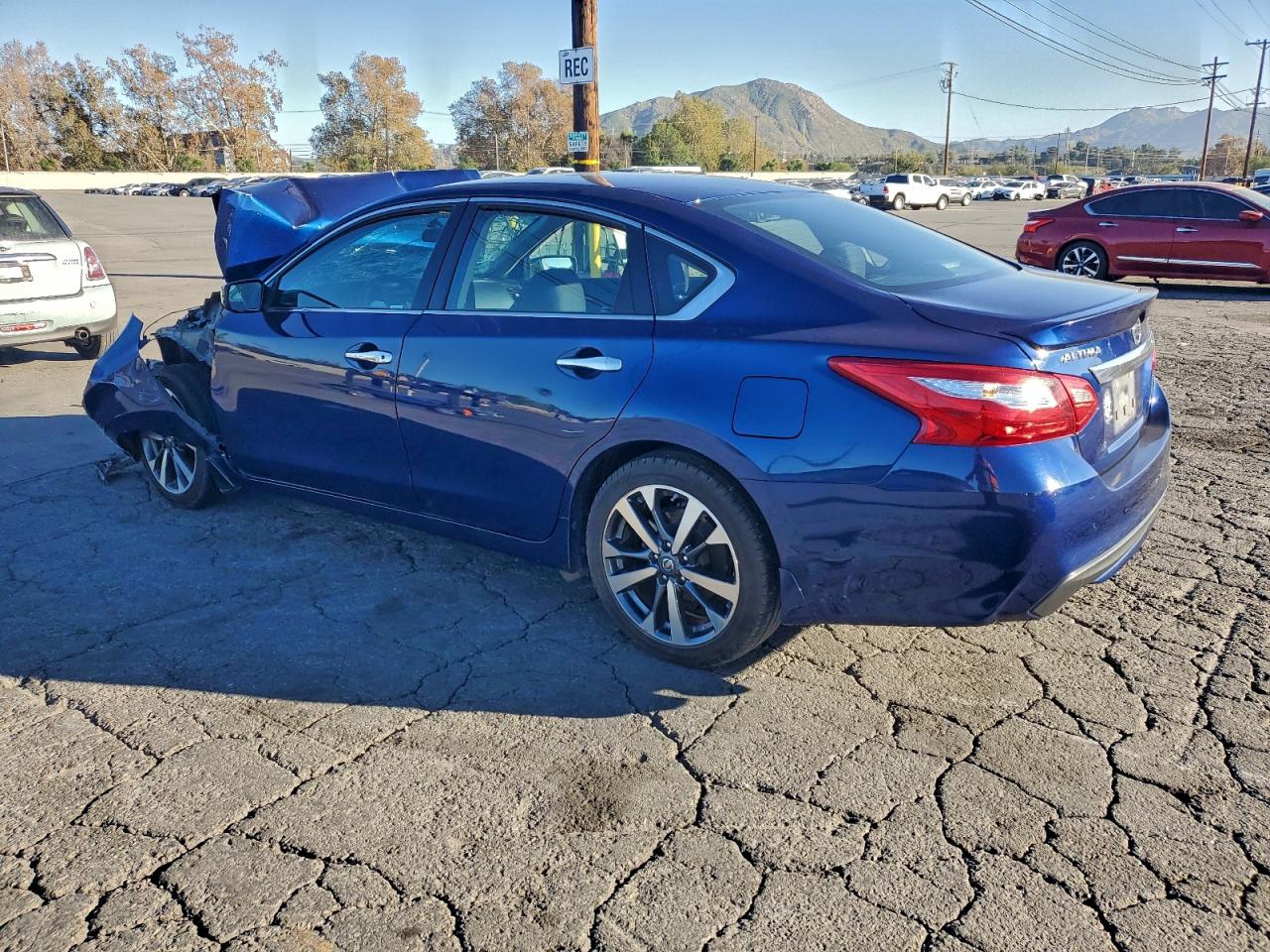 2016 NISSAN ALTIMA 2.5 photo 2