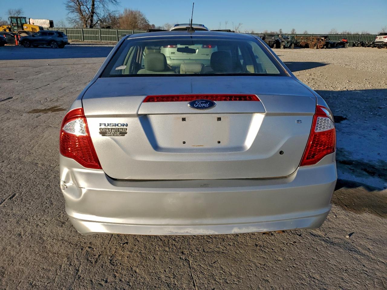 2011 FORD FUSION S photo 6