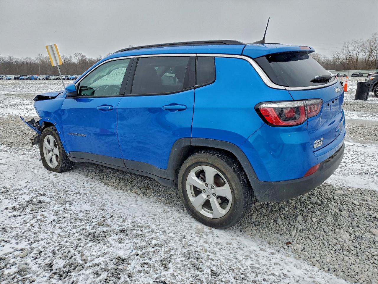 2019 JEEP COMPASS LATITUDE photo 2