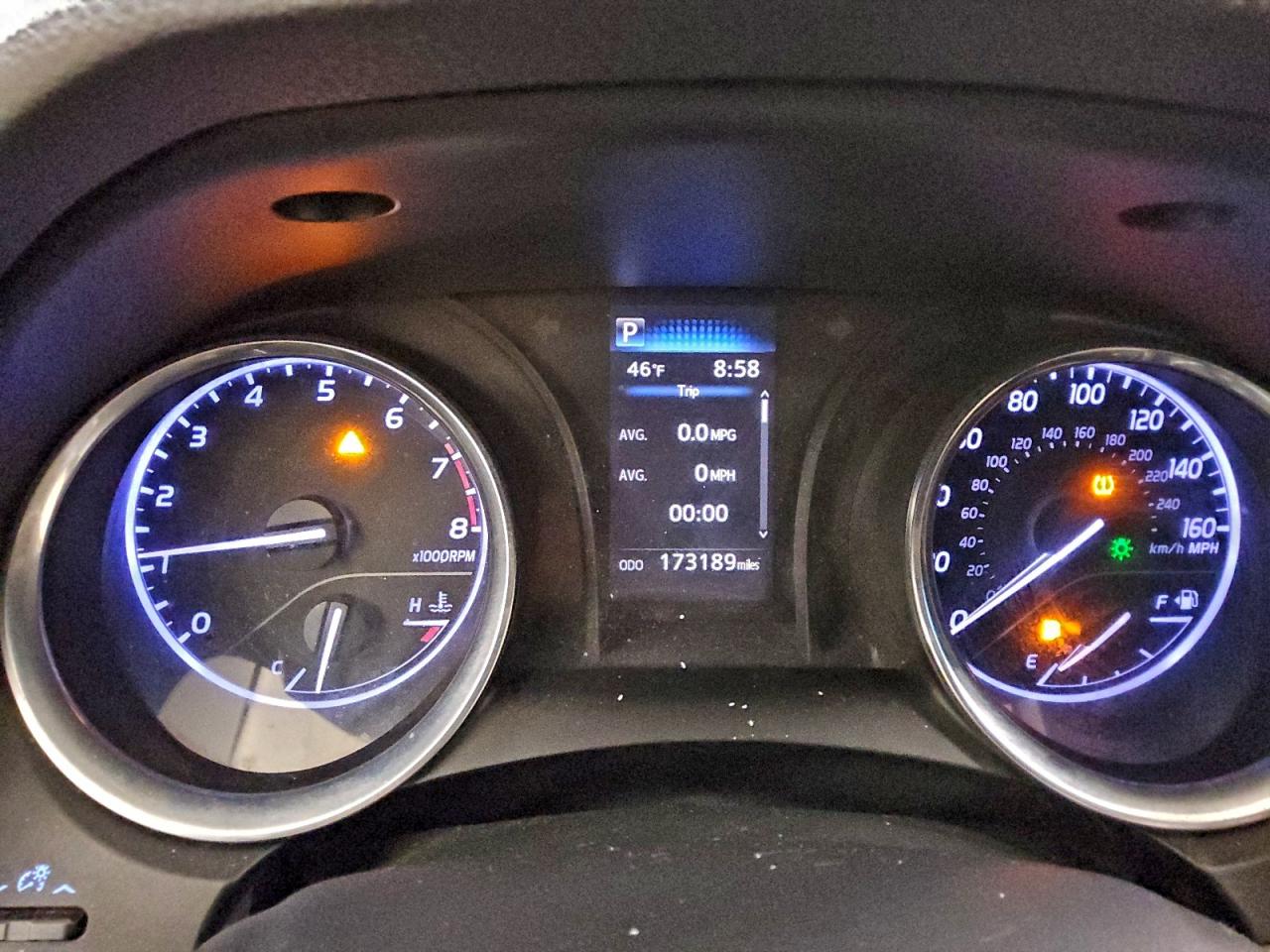 2020 TOYOTA CAMRY LE photo 9