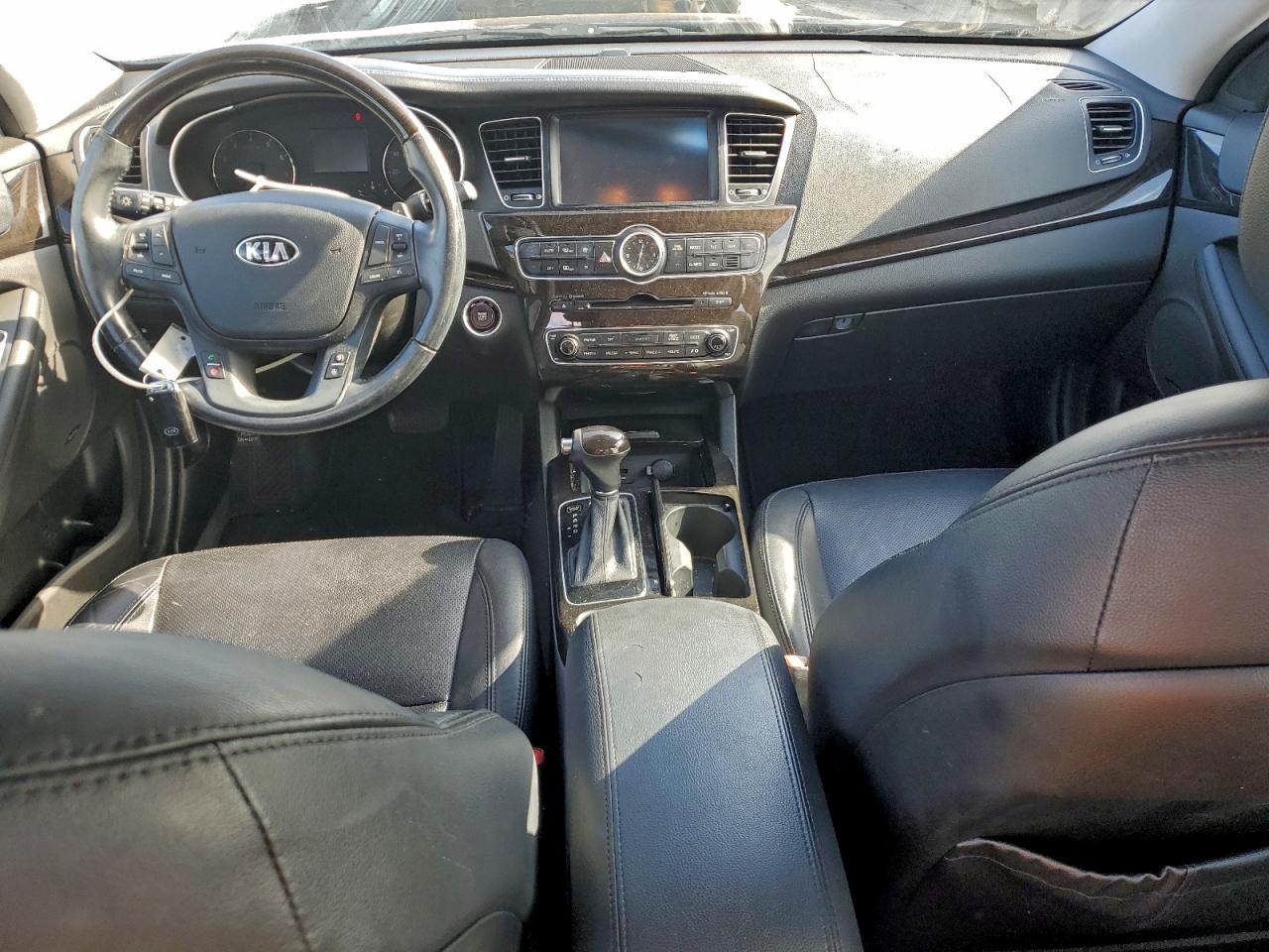 2014 KIA CADENZA PREMIUM photo 8