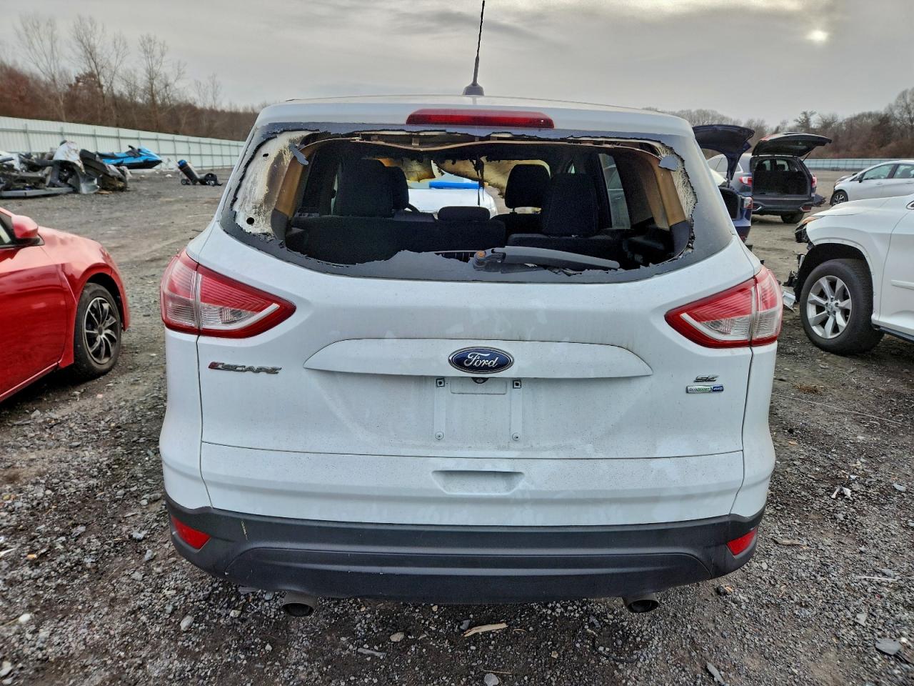 2014 FORD ESCAPE SE photo 6