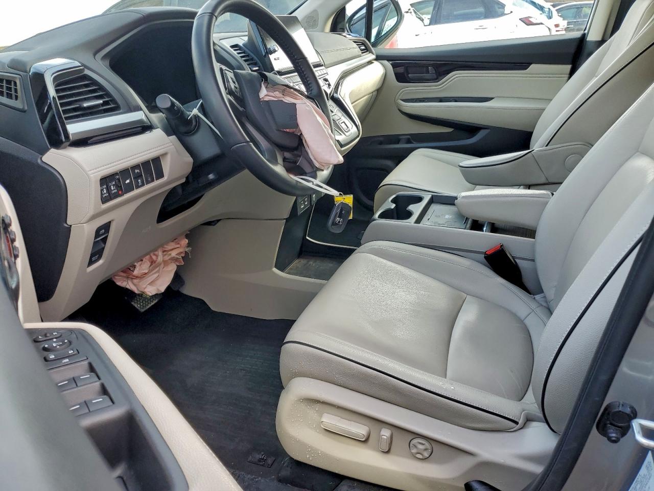 2025 HONDA ODYSSEY TOURING photo 7