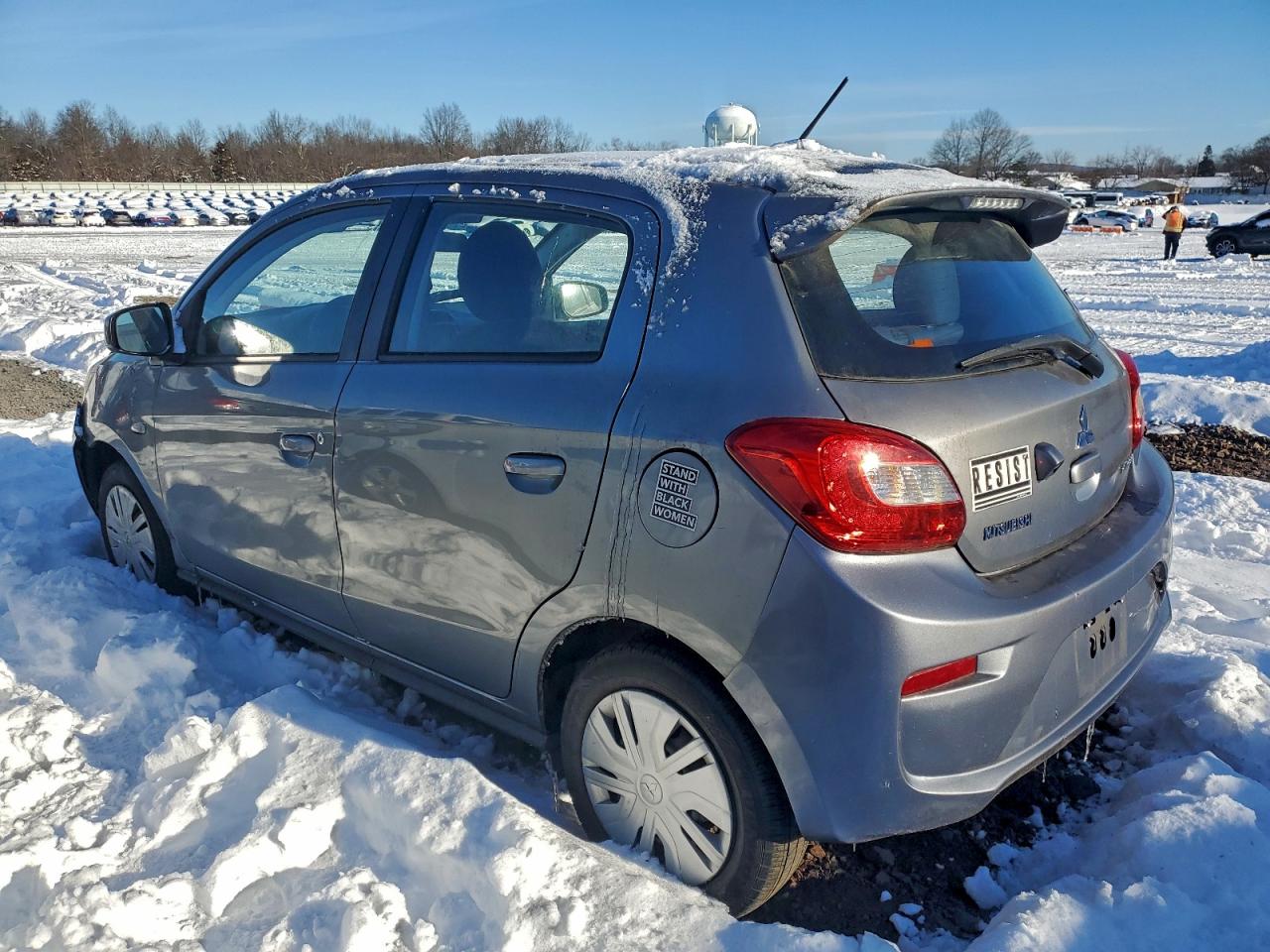 2018 MITSUBISHI MIRAGE ES photo 2