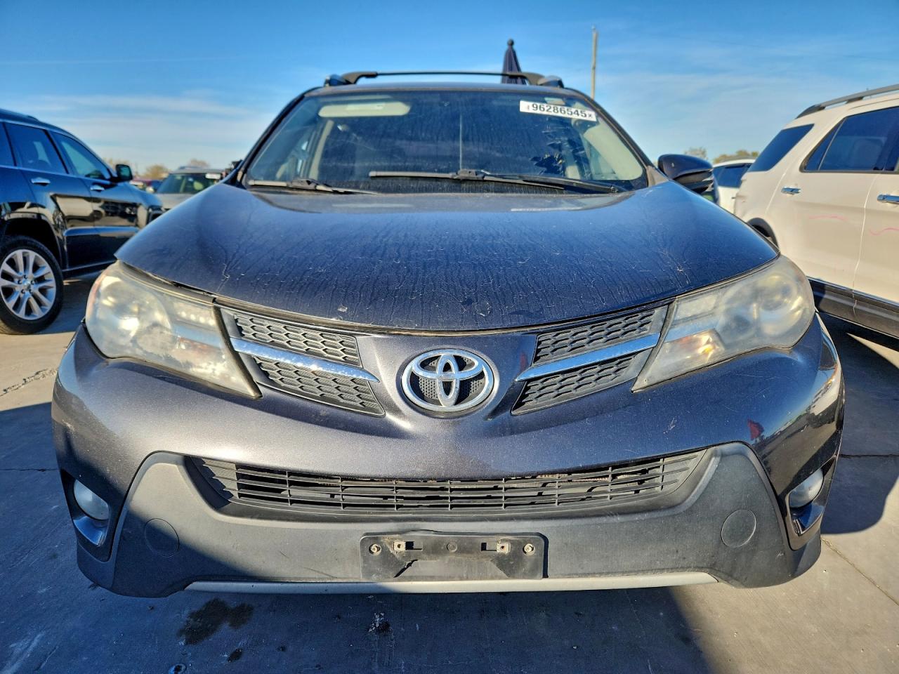 2013 TOYOTA RAV4 XLE photo 9