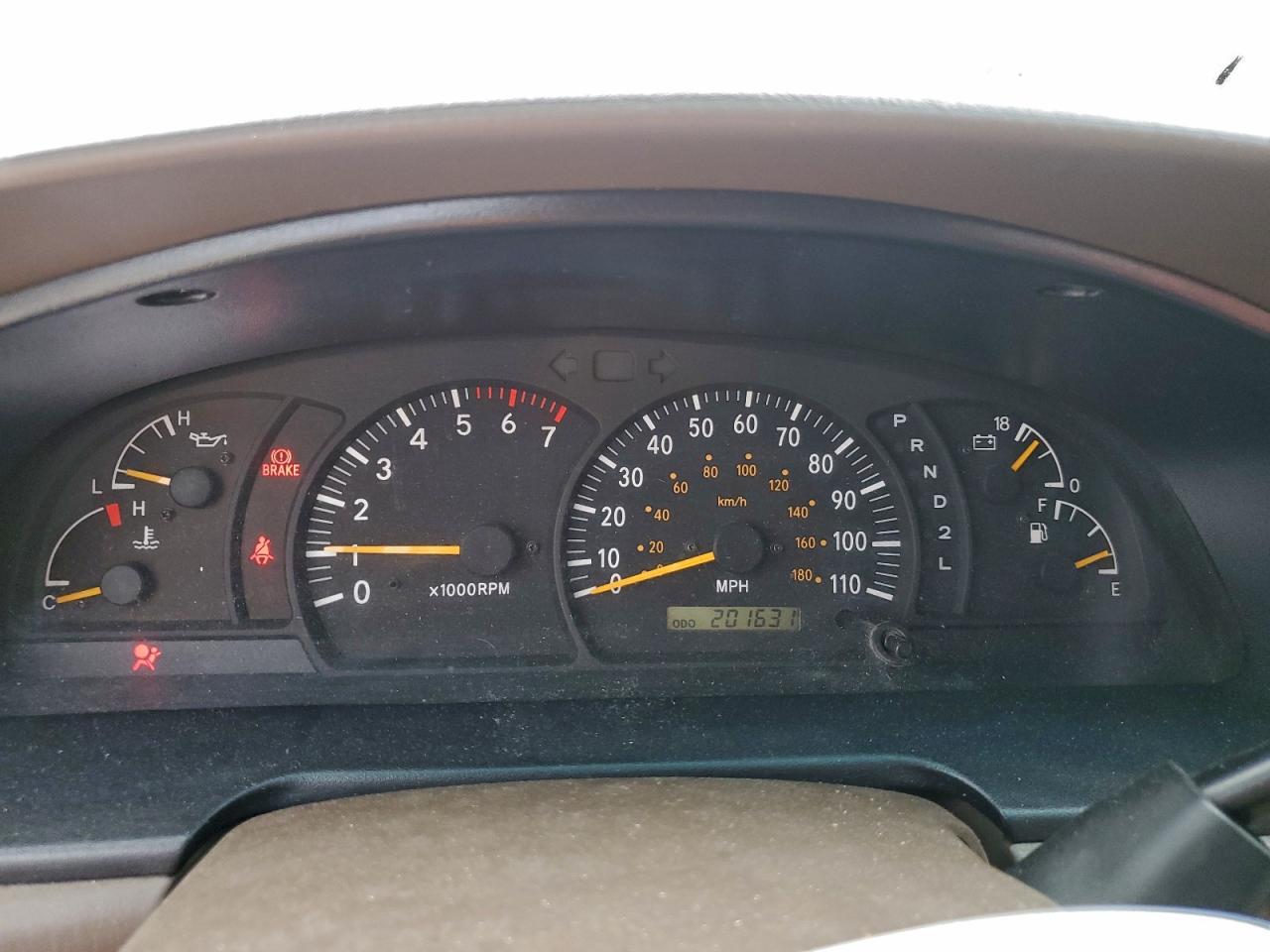 2001 TOYOTA TUNDRA photo 17