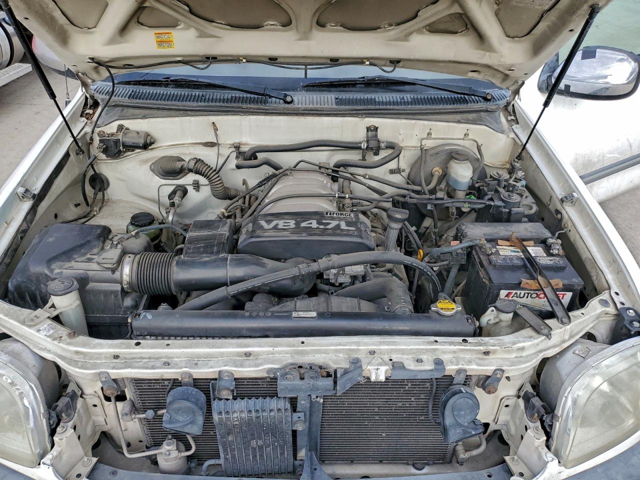 2001 TOYOTA TUNDRA photo 21