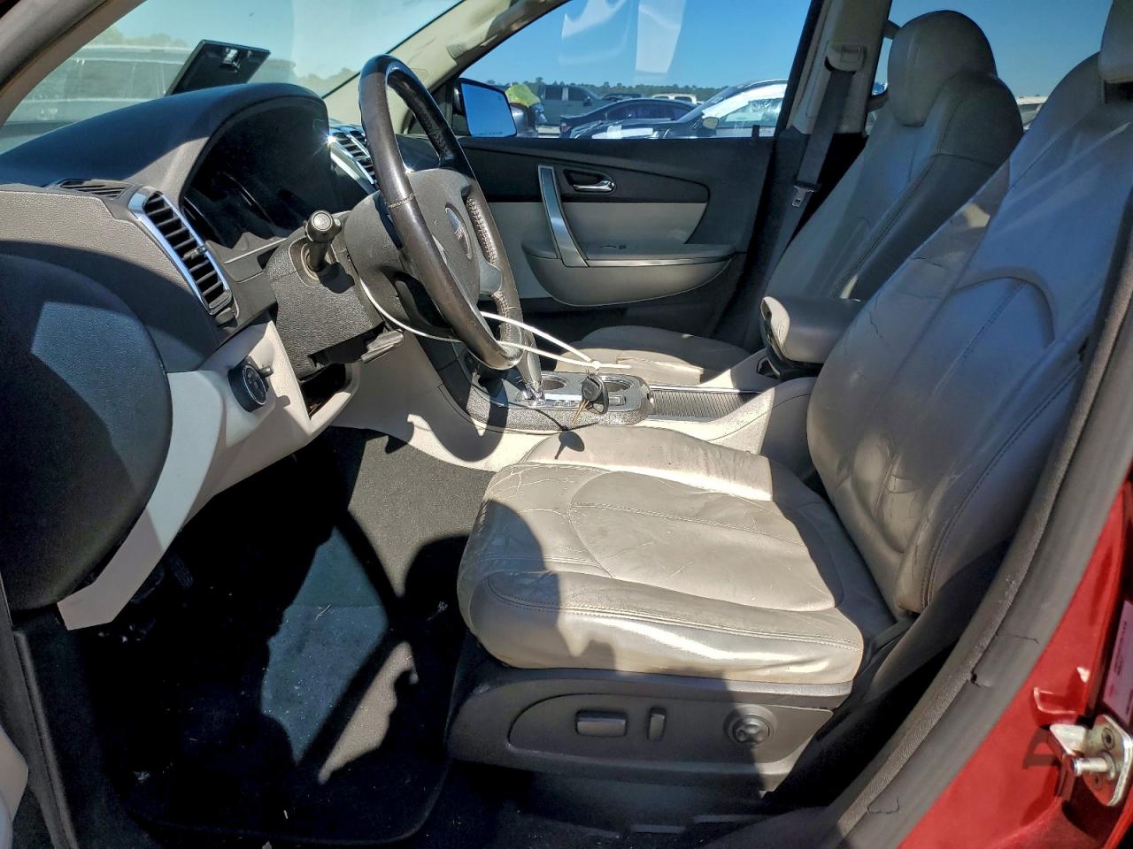 2007 GMC ACADIA SLT-2 photo 7