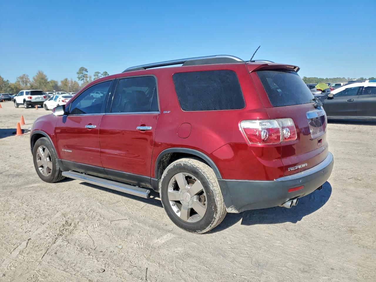 2007 GMC ACADIA SLT-2 photo 2
