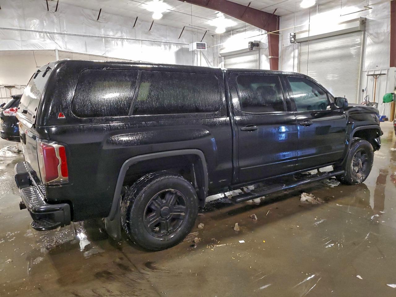 2017 GMC SIERRA K1500 SLT photo 3